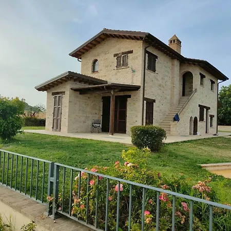 Prázdninový dům Rustic House In Ripatransone With Private Pool *