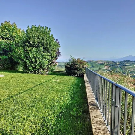 Holiday home Rustic House In Ripatransone With Private Pool